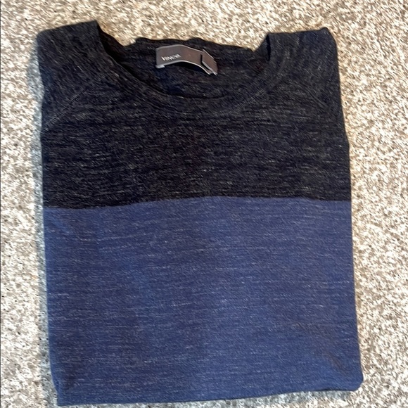 Vince Men's Black and Blue Sweater - Picture 1 of 4